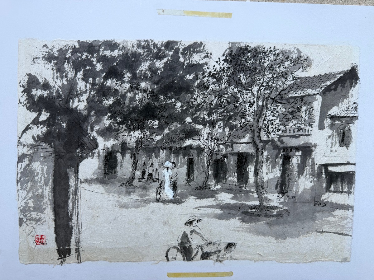 Pham Luc 1943 peintre né à Hue  , encre et aquarelle rue animée -photo-1