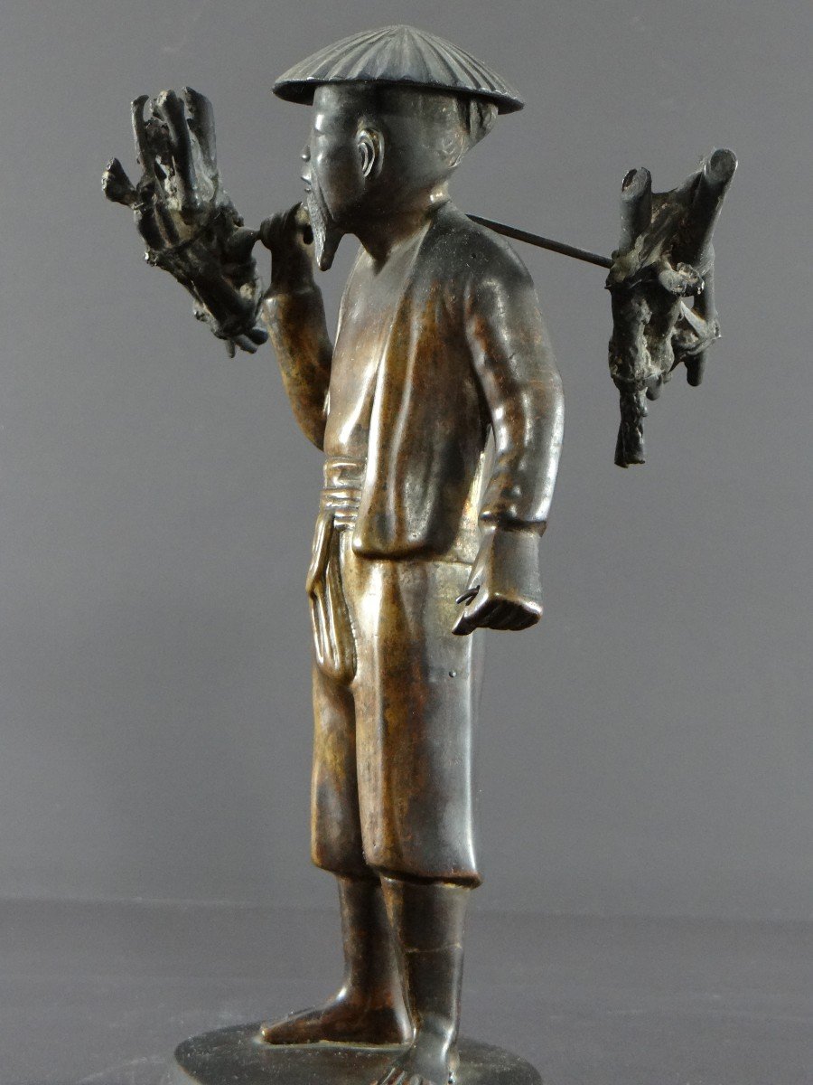 Vietnam, Early 20th Century, Bronze Statuette Peasant Carrying Fagots.-photo-2