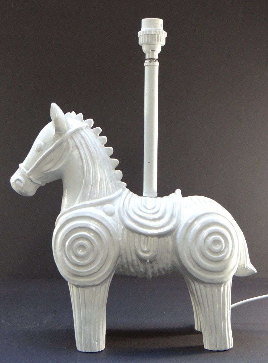 Pied De Lampe Cheval En Bois Peint Design Jonathan Adler.