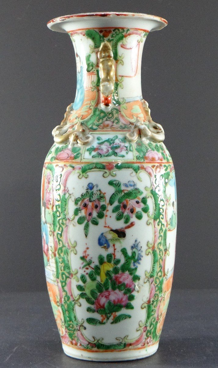 Chine, Province De Canton, Fin Du XIXème Siècle, Vase En Porcelaine Décor Scènes d'Intérieurs. -photo-3