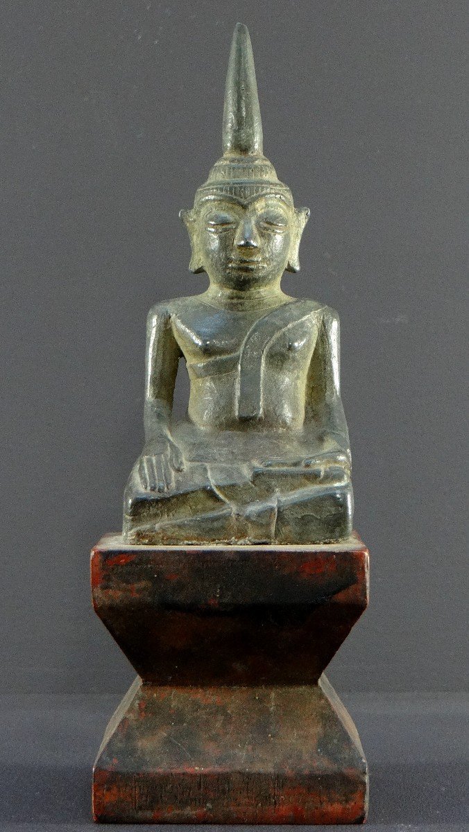 Laos, Début Du XIXème Siècle Ou Antérieur, Statue De Bouddha En Bronze.
