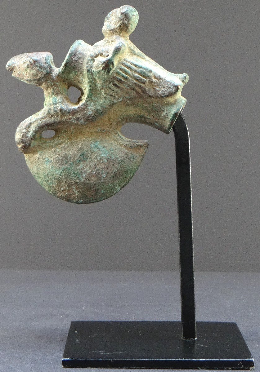 Civilisation De l'Oxus,  -2300 -1700 Ans Avant Notre ère, Rare Hache De Cérémonie En Bronze. 