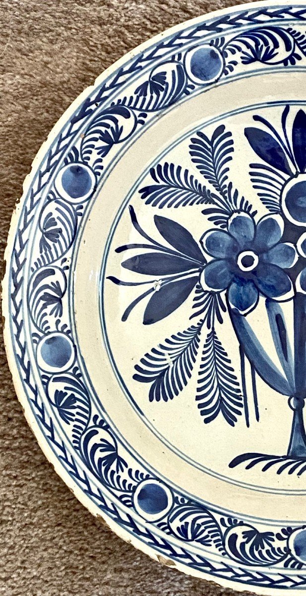 Delft, XVIIIth Century, Earthenware Dish Decorated With A Bouquet Of Flowers.-photo-4