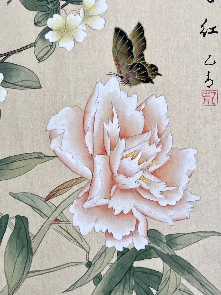 Chine, Années 1950, Peinture Sur Soie Papillon Parmi La Végétation Et Les Fleurs.-photo-4
