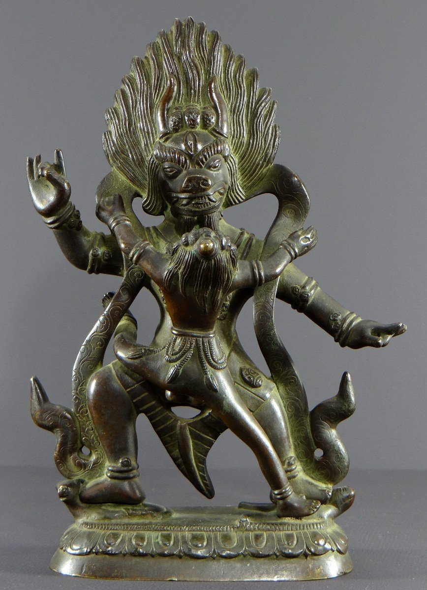 Tibet, premier tiers du XXème siècle, intéressant groupe en bronze figurant Yama.