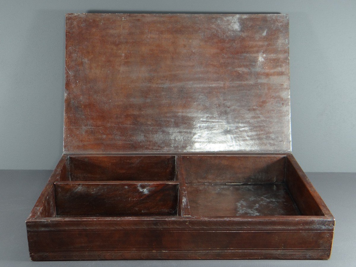 Morocco, Berber People, 1930s/1950s, Large Hot Iron Embossed Leather Box.-photo-6