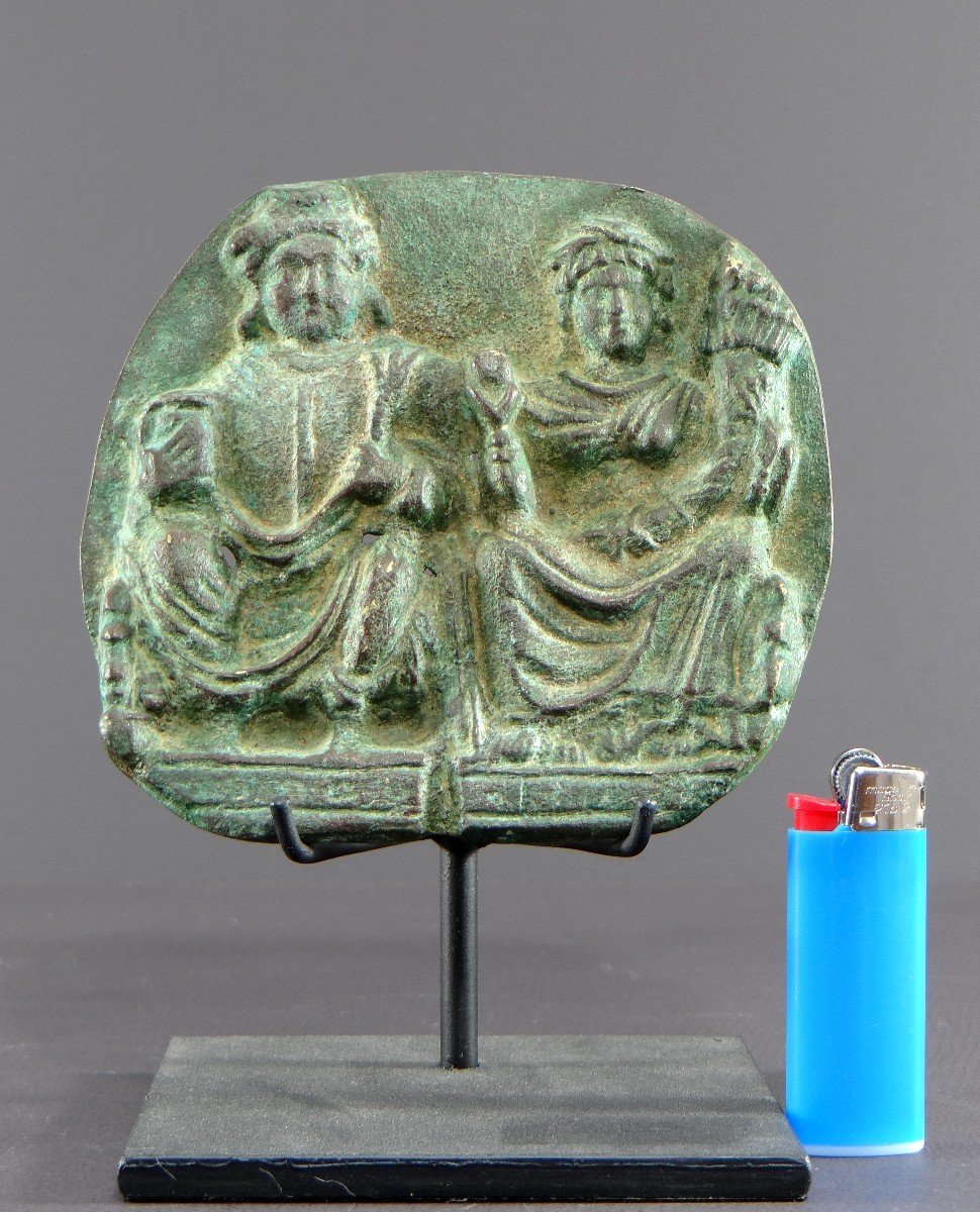 Gandhara, IIème-IIIème Siècle, Grande Plaque En Bronze Décorée En Relief De Panchika Et Hariti.-photo-8