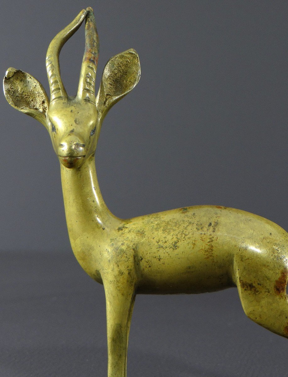 Asie du Sud Est, Premier Tiers Du XXème Siècle, Statuette De Cervidé En Bronze. -photo-2