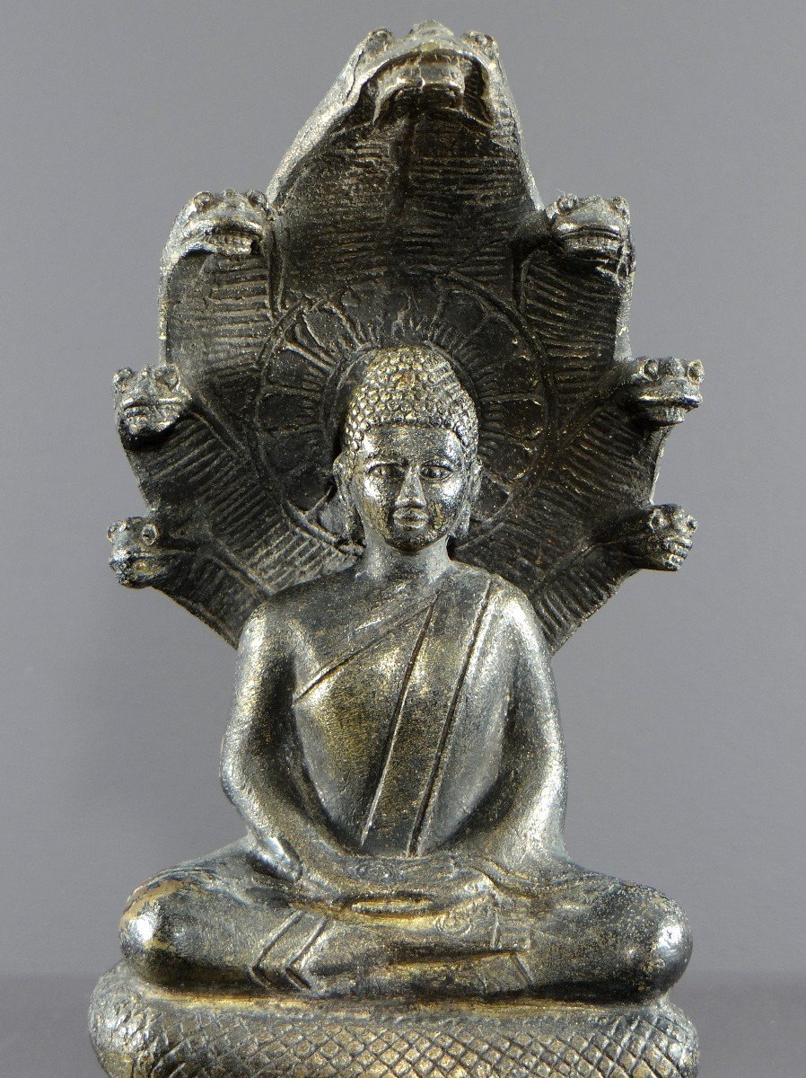 Thaïlande Ou Birmanie, Années 1930/1950, Statue De Bouddha Sous La Naga En Bronze. -photo-1