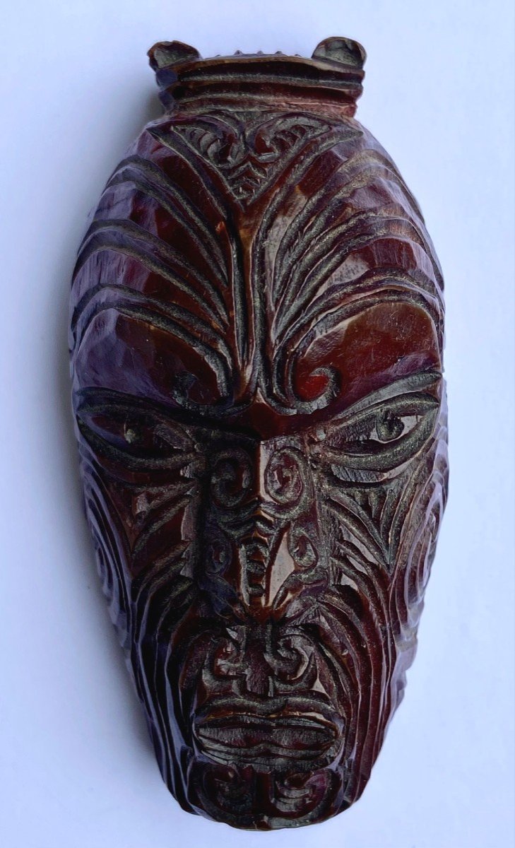 New Zealand, Maori People, 1930s/1950s, Miniature Wooden Mask "koruru Parata".