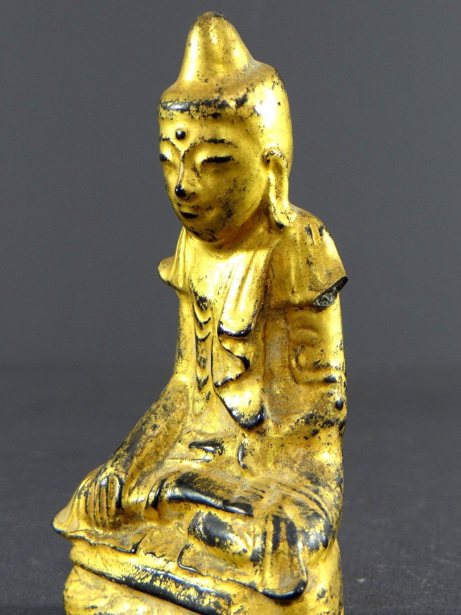 Burma, Early 20th Century, Buddha Statue In Lacquered Wood With Gold Leaf.-photo-4
