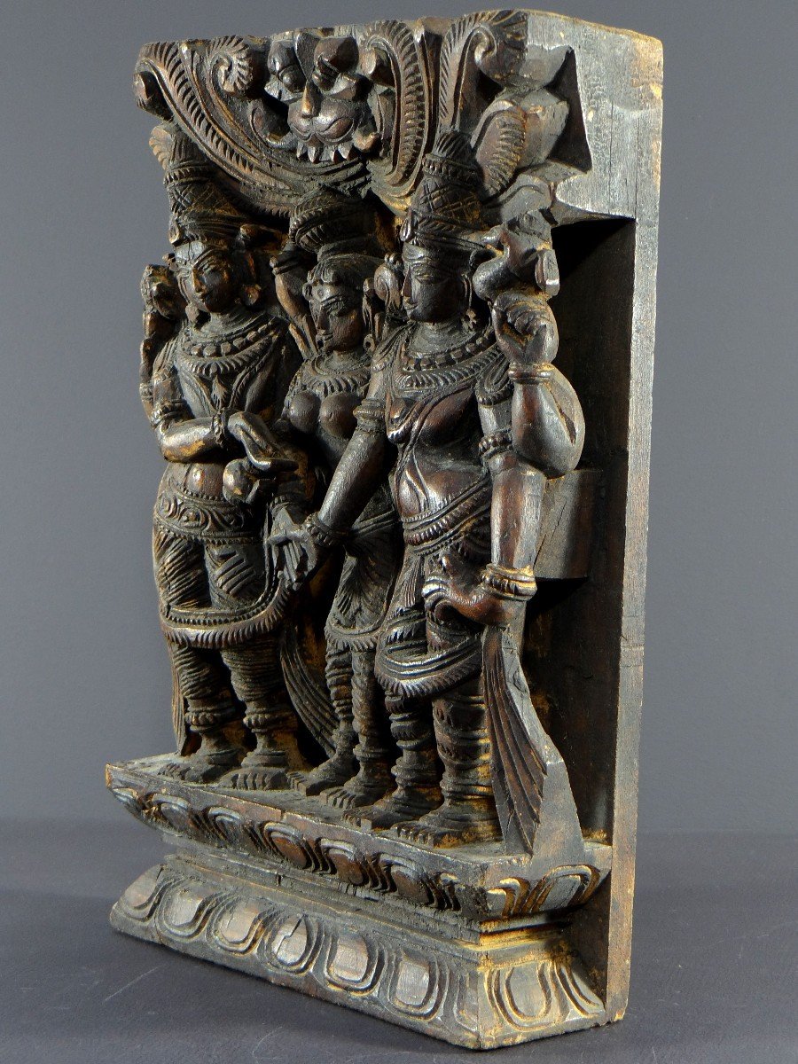 India, 20th Century, Carved Wooden Chariot Panel Representing Meenakshi's Marriage.-photo-3