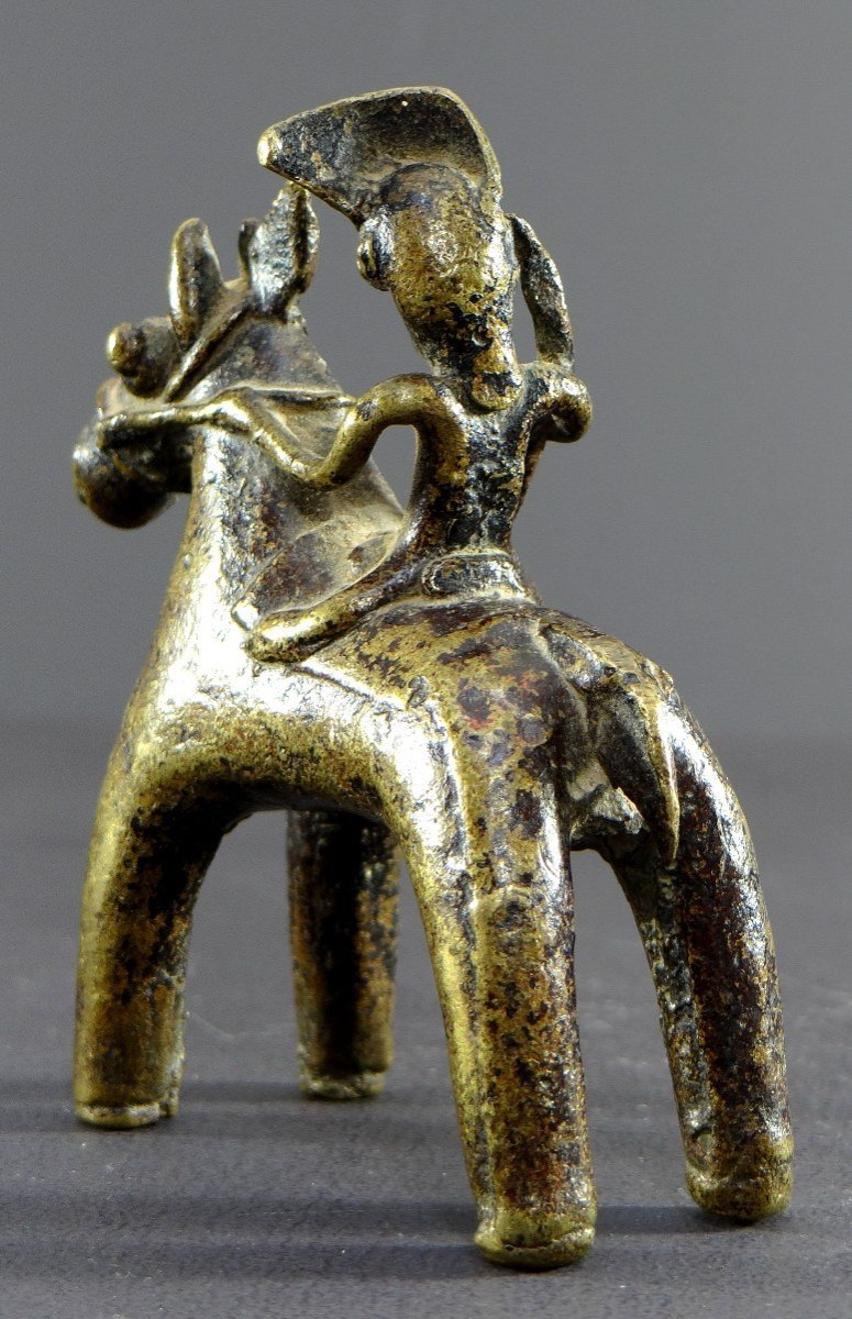 Inde, Fin Du XIXème Siècle, Statue équestre D’art Tribal En Bronze Représentant Un Cavalier.-photo-3