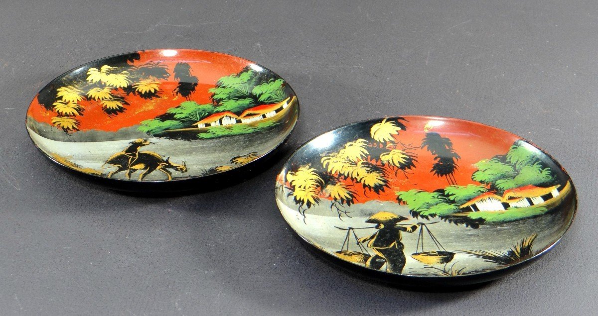 Vietnam, 1950s/1960s, Minh Thanh Workshop, Pair Of Small Lacquer Cups.-photo-3