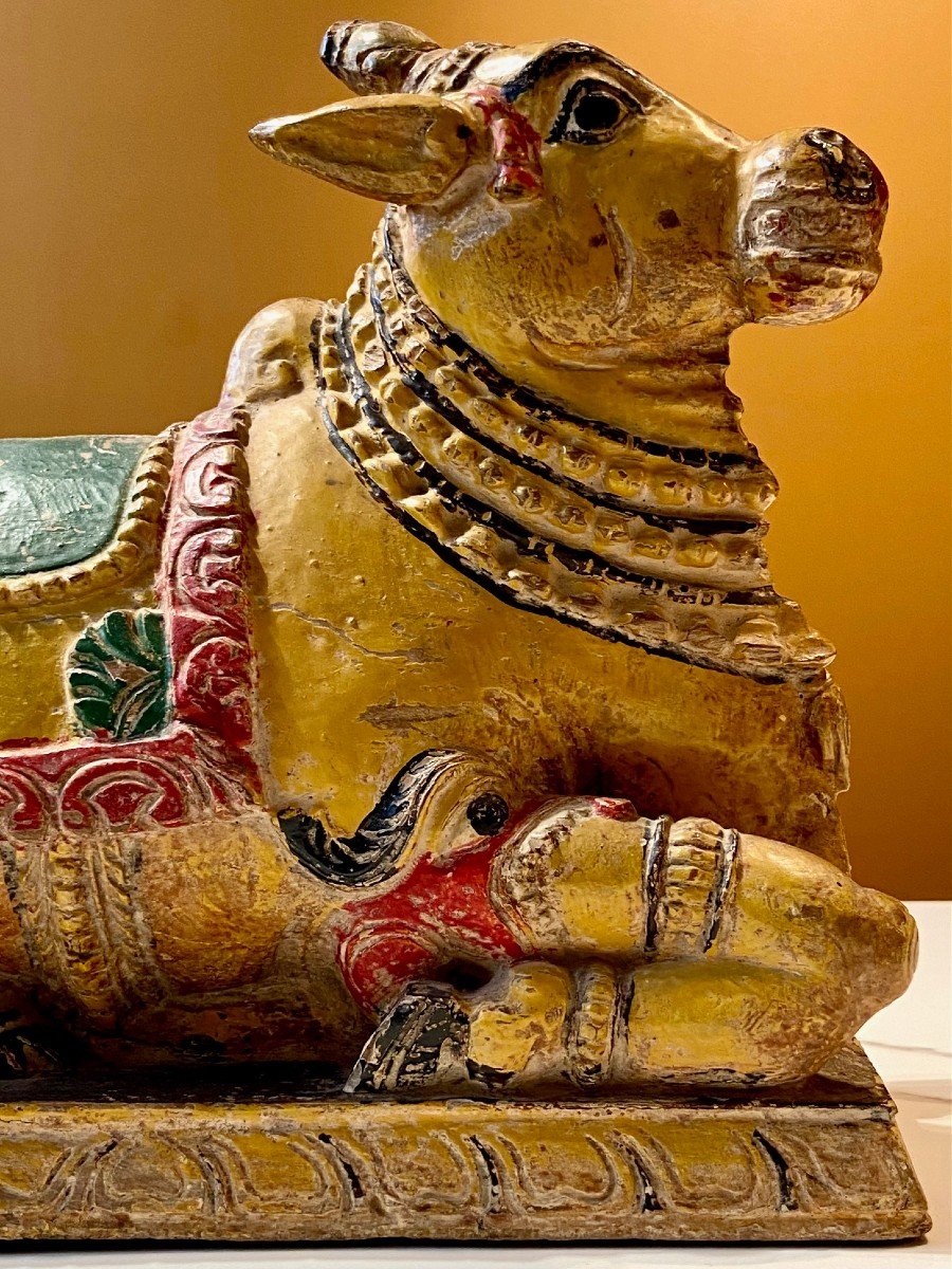 Inde, Début Du XXème Siècle, Statue En Bois Polychrome Figurant Nandi, Monture De Shiva.-photo-2