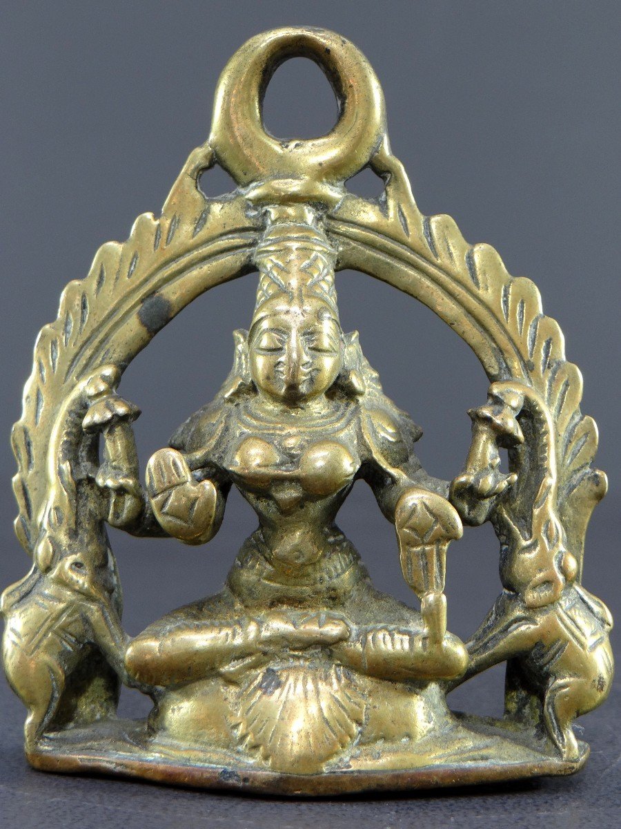 India, 19th Century, Bronze Hanging Altar Dedicated To The Goddess Lakshmi With Elephants. -photo-4