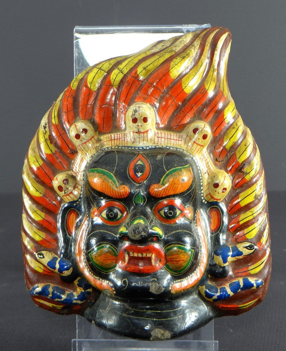 Tibet, First Half Of The 20th Century, Polychrome Boiled Cardboard Mask Depicting Mahakala.