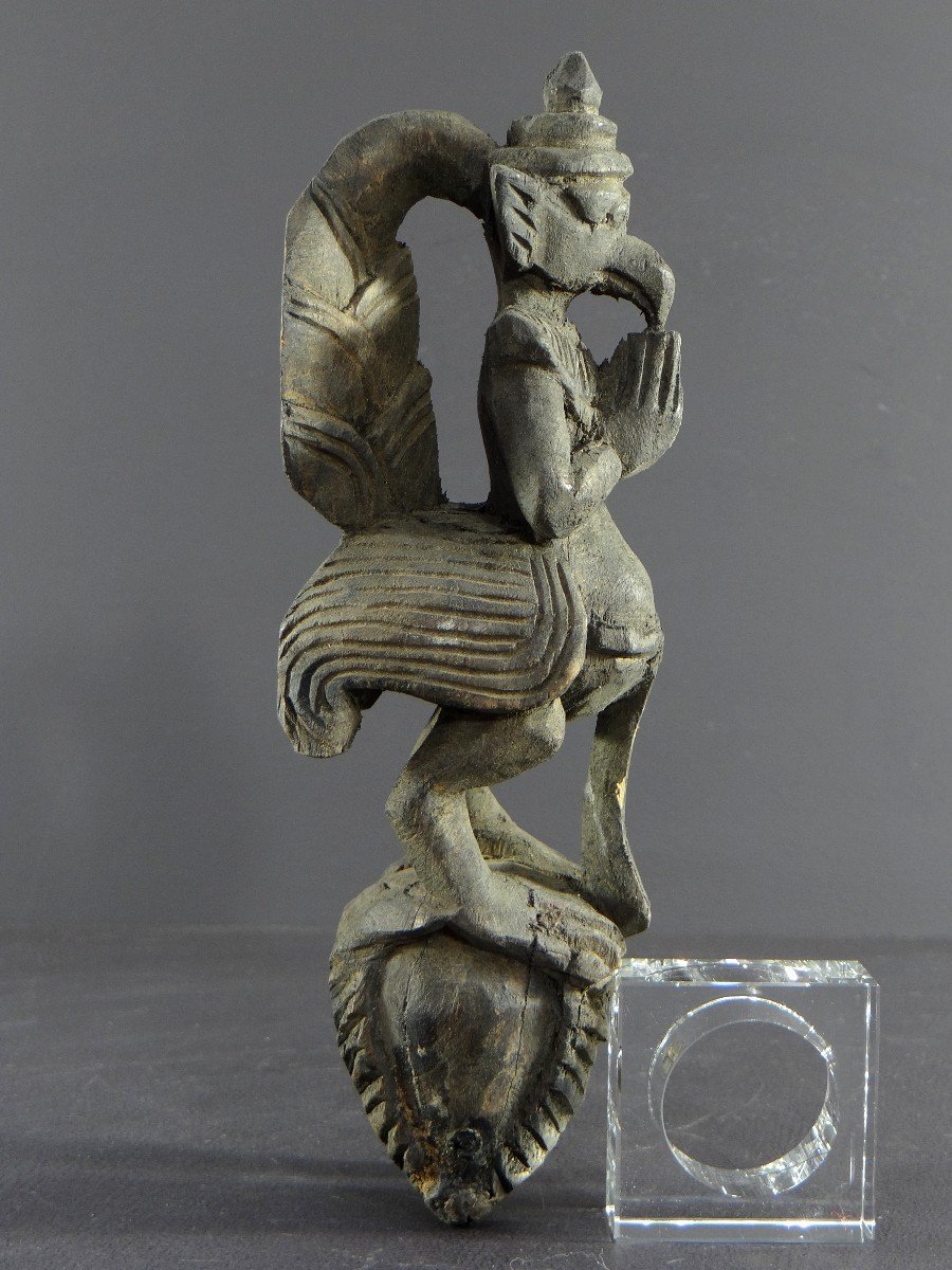 Burma, Mid-20th Century, Carved Weaving Loom Pulley Figuring Garuda. -photo-5