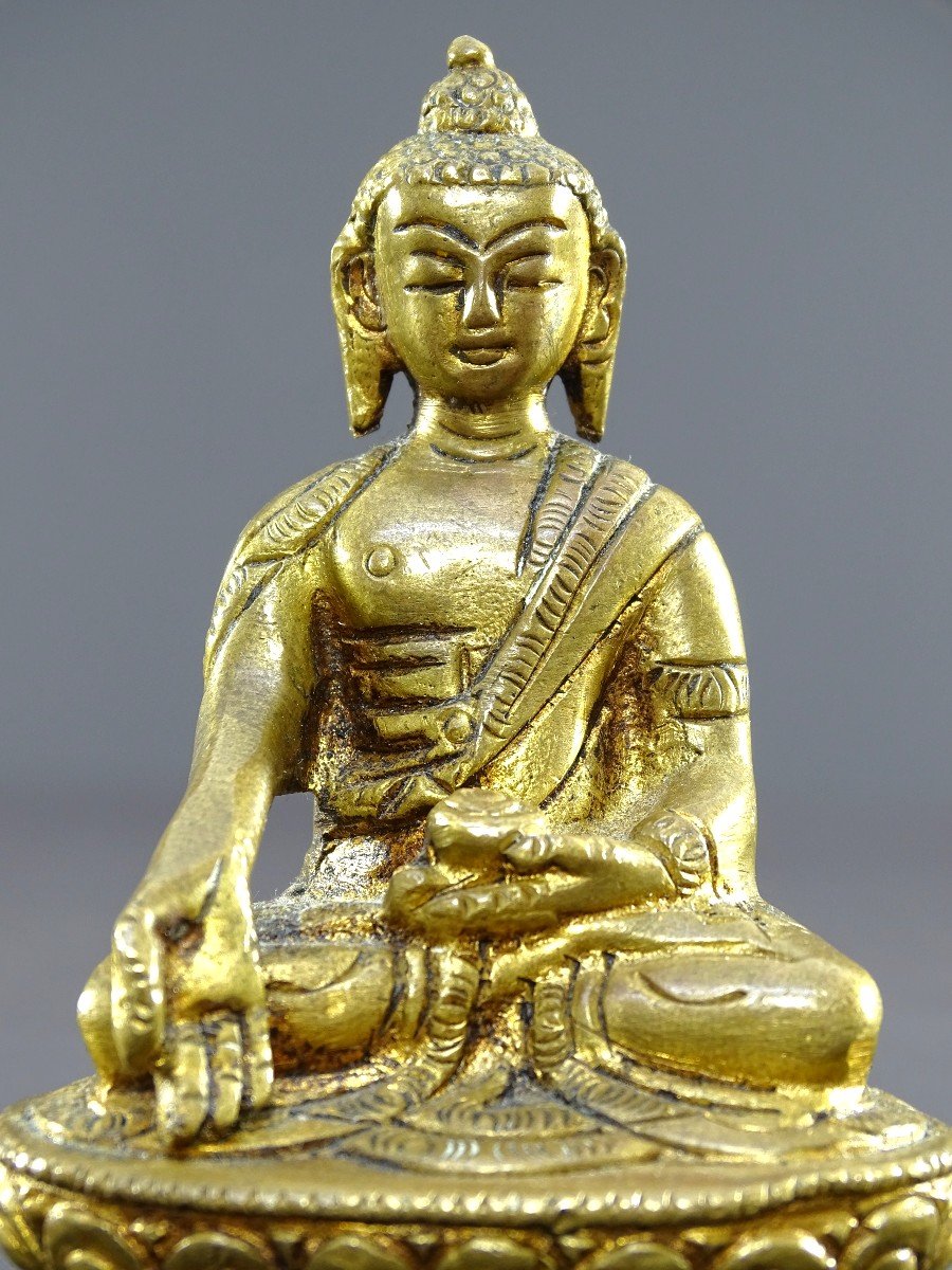 China, 1930s/1950s, Miniature Bronze Statue Of Buddha. -photo-1
