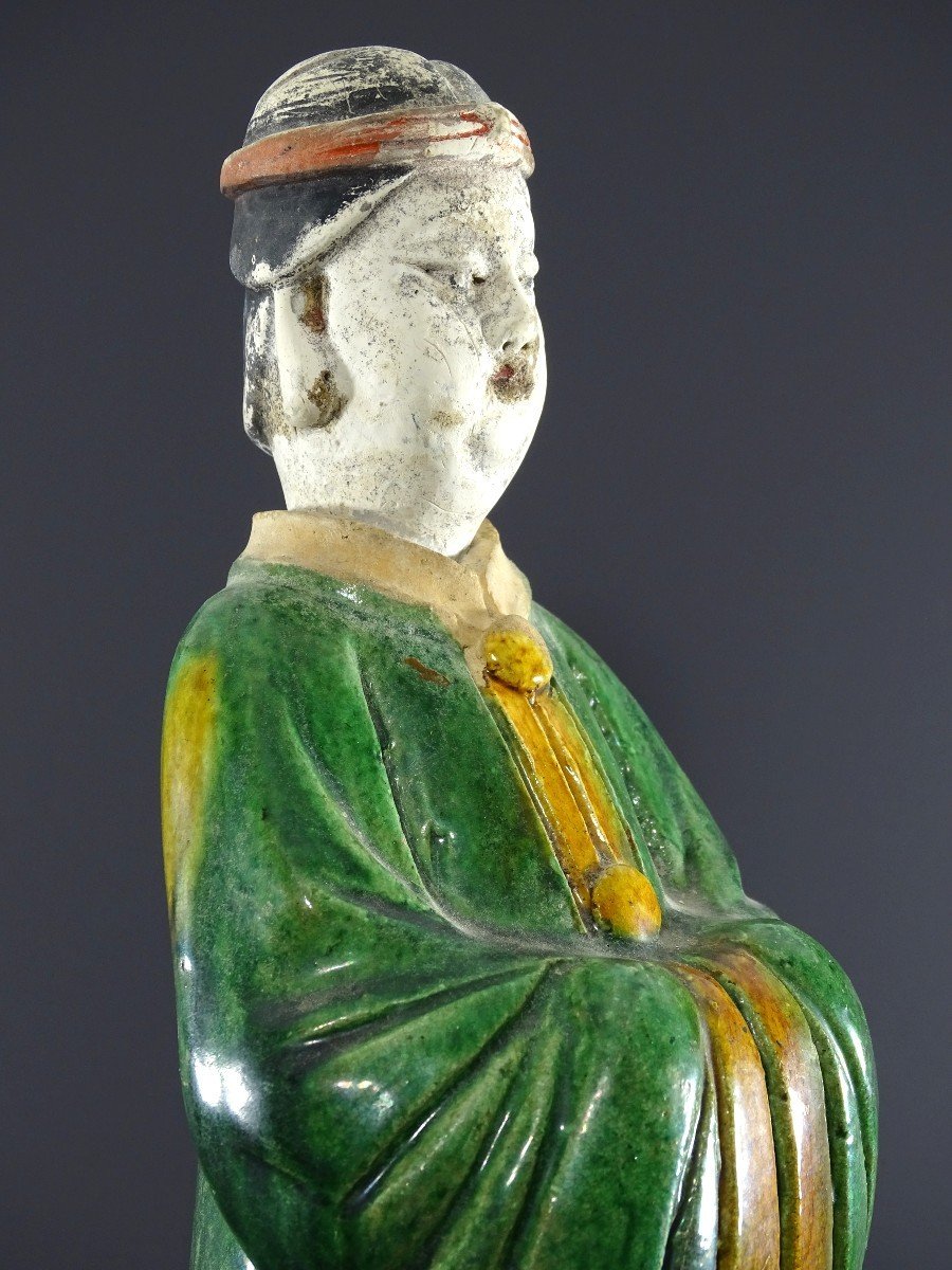 China, 17th Century, Ming Period, Glazed Earthenware Statue Depicting A Dignitary. -photo-5