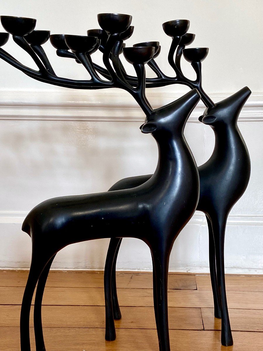 France, Années 1980, Grande Paire De Chandeliers En Bronze à Dix Lumières Figurant Des Cerfs. -photo-6