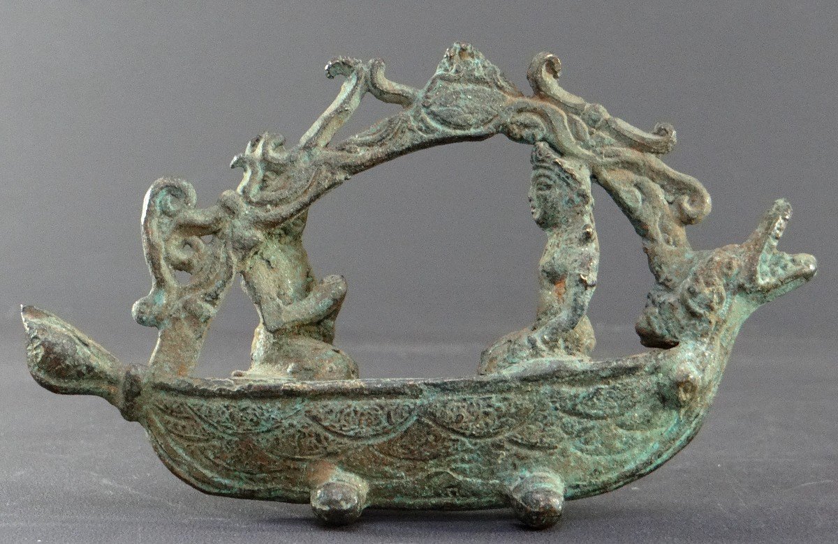Indonesia, 19th Century Or Earlier, Bronze Sculpture Of A Royal Couple In A Boat, Majapahit Spirit-photo-2