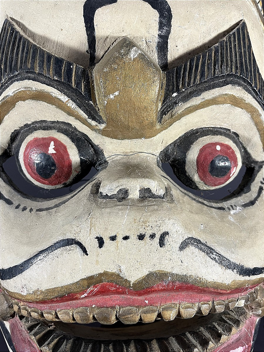 Indonésie, milieu du XXème siècle, masque du théatre de Barong.-photo-2