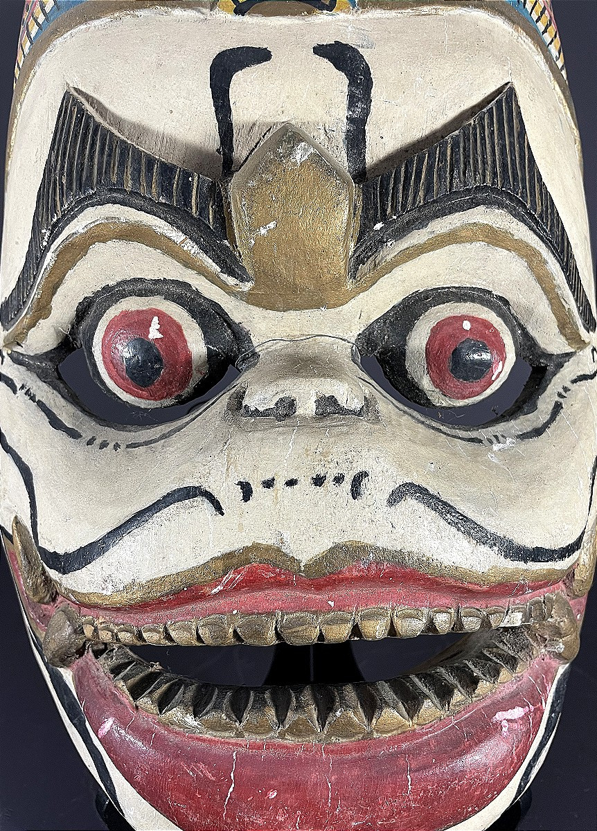 Indonésie, milieu du XXème siècle, masque du théatre de Barong.-photo-6