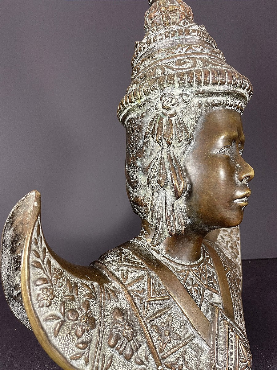 Thaïlande, Premier Tiers Du XXème Siècle, Buste En Bronze De Danseuse. -photo-4