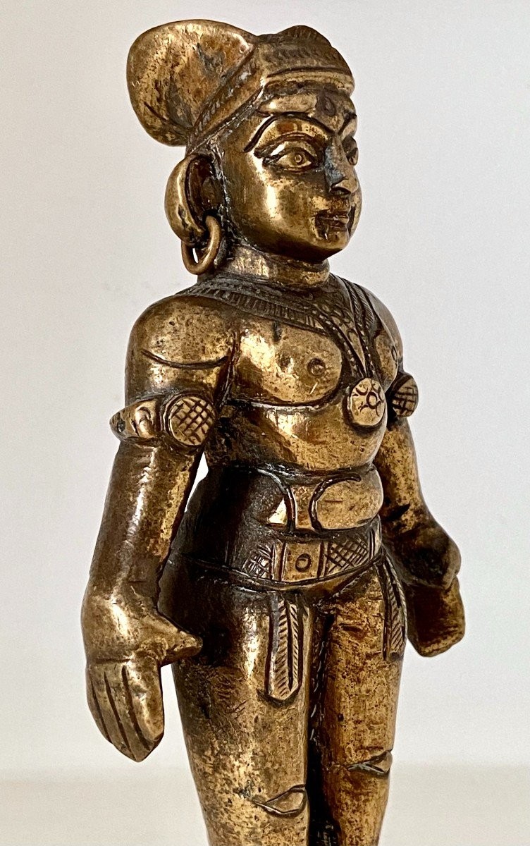 India, 1920s/1930s, Bronze Statuette Marapachi Fertility Doll.-photo-4