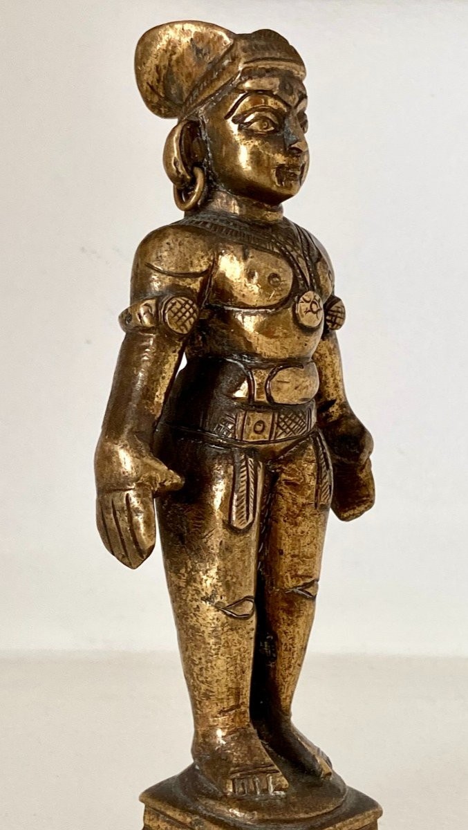 India, 1920s/1930s, Bronze Statuette Marapachi Fertility Doll.-photo-4