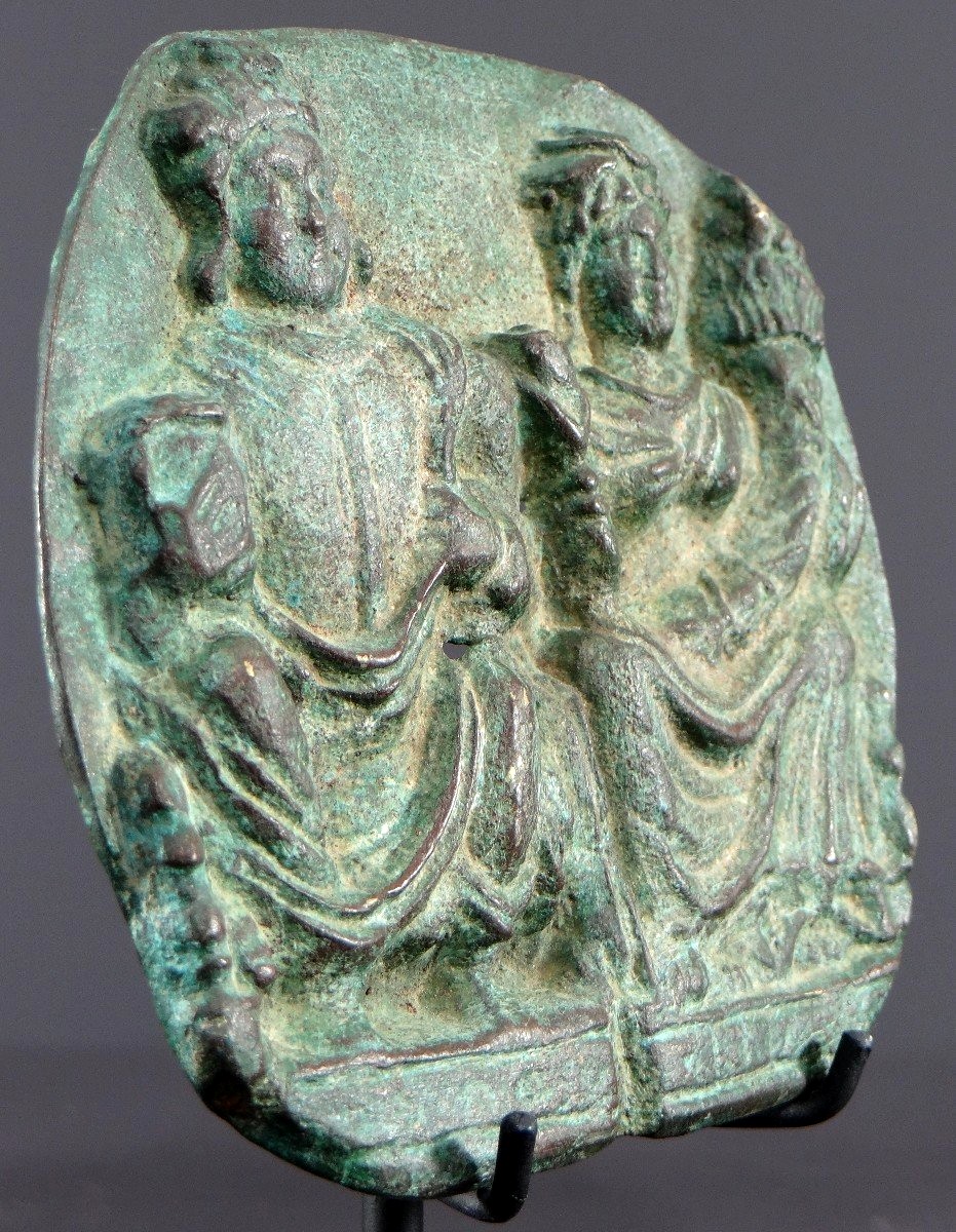 Gandhara, IIème-IIIème Siècle, Grande Plaque En Bronze Décorée En Relief De Panchika Et Hariti.-photo-2