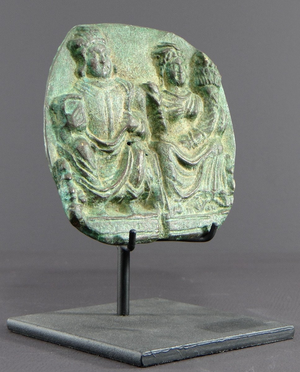 Gandhara, IIème-IIIème Siècle, Grande Plaque En Bronze Décorée En Relief De Panchika Et Hariti.-photo-2