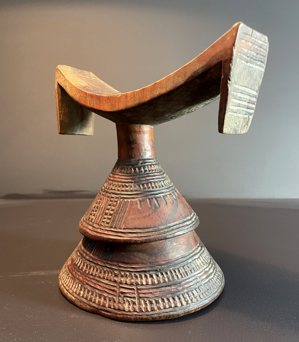 Ethiopia, Gurage Culture, Mid-20th Century, Beautiful Shepherd's Headrest Known As "dream Rest".