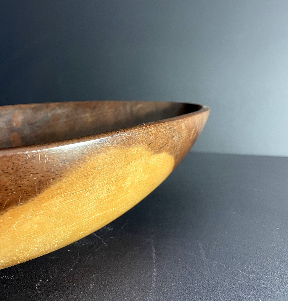 Iles Fidji, Coupe oblongue utilisée pour la consommation du kava, breuvage cérémoniel, 1950.-photo-4