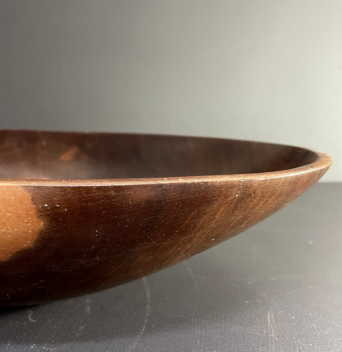 Iles Fidji, Coupe oblongue utilisée pour la consommation du kava, breuvage cérémoniel, 1950.-photo-6