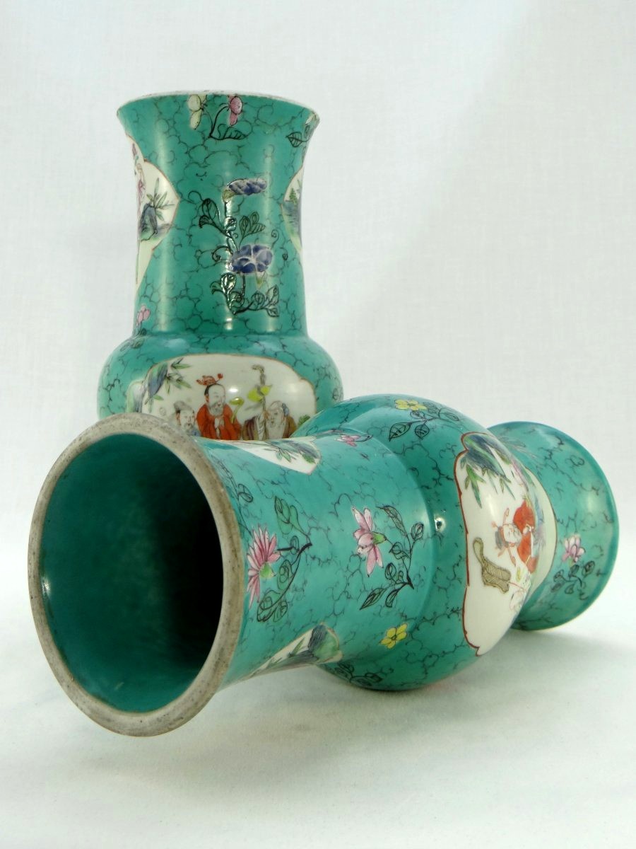 China, 19th Century, Pair Of Porcelain Vases Decorated With Dignitaries And Children.-photo-2
