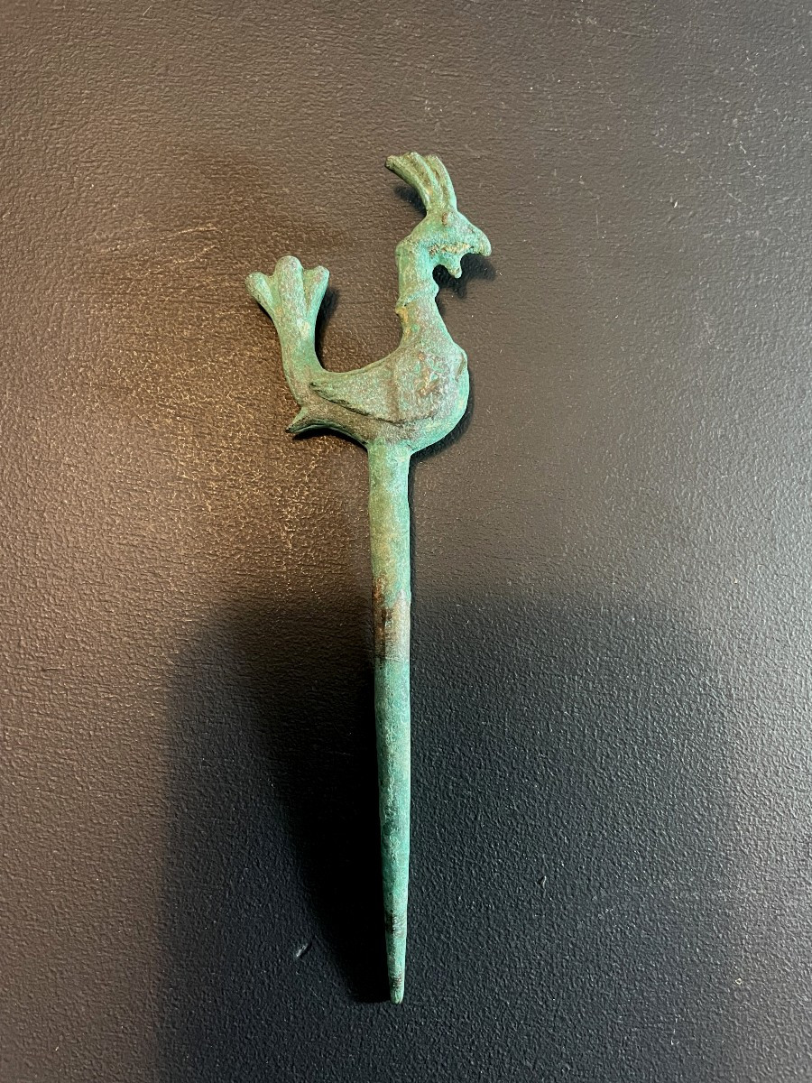 Bactriane, IIIème siècle avant notre ère, épingle à cheveux en bronze ornée d'un oiseau stylisé-photo-2