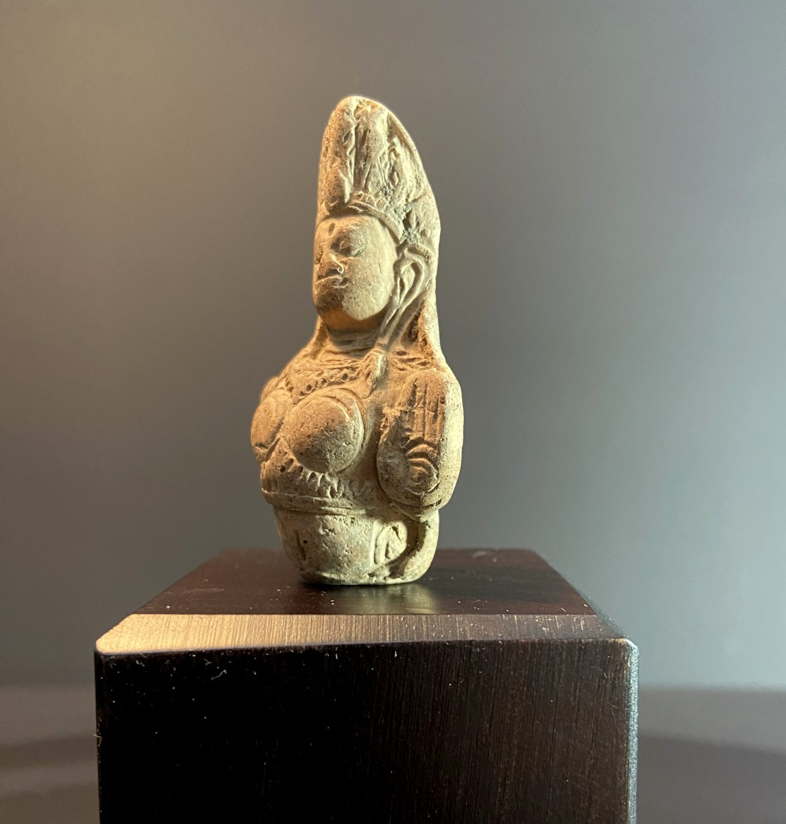 Bactrian Civilization, 3rd Century B.c., Bust Of A Goddess Wearing A Diadem.-photo-2