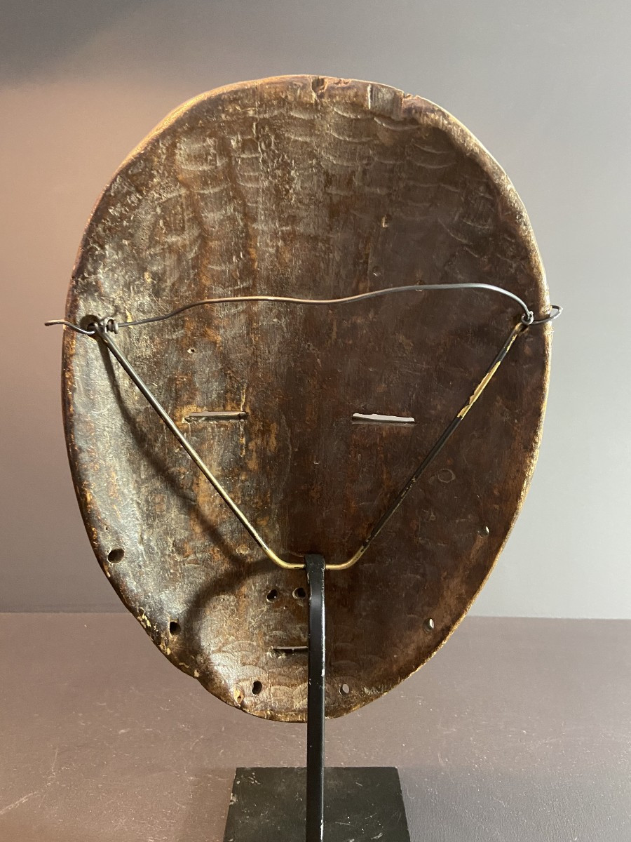  République Démocratique du Congo, Culture LEGA, masque traditionnel de la société "Bwami".-photo-3