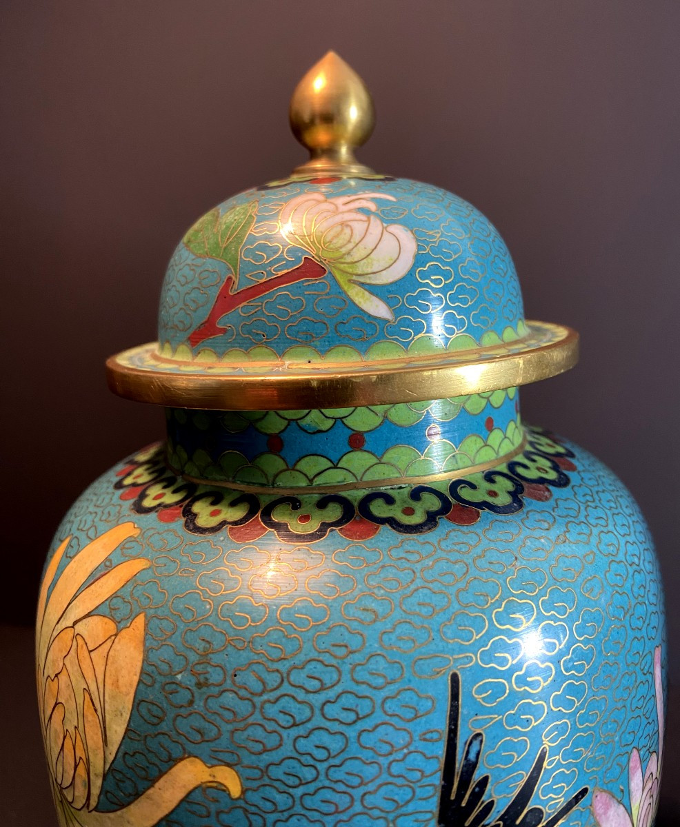 China, 1950s/1960s, Pair Of Cloisonné Enamel Pots With Floral Decoration.-photo-4