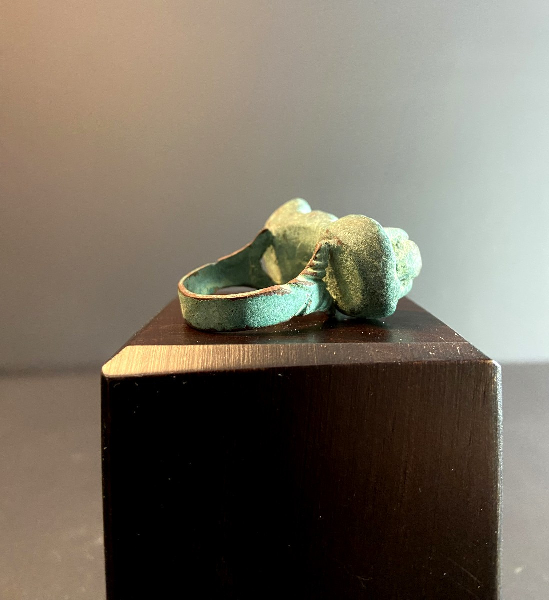 Gandhara Civilization, Bronze Buddhist Ring Decorated With A Representation Of Buddha.-photo-6