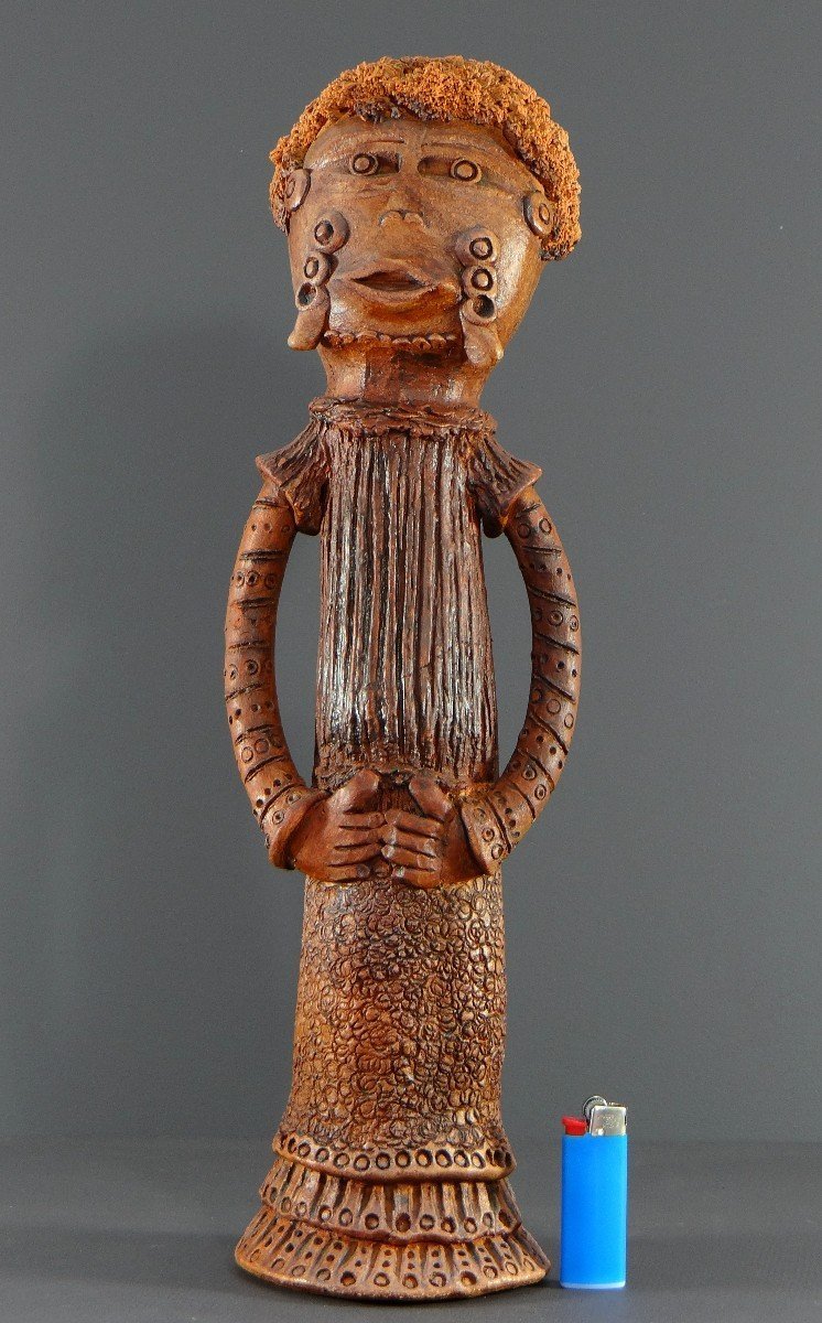 France, Années 1960, Grande Sculpture Anthropomorphe De Style Africaniste En Terre Cuite.-photo-6