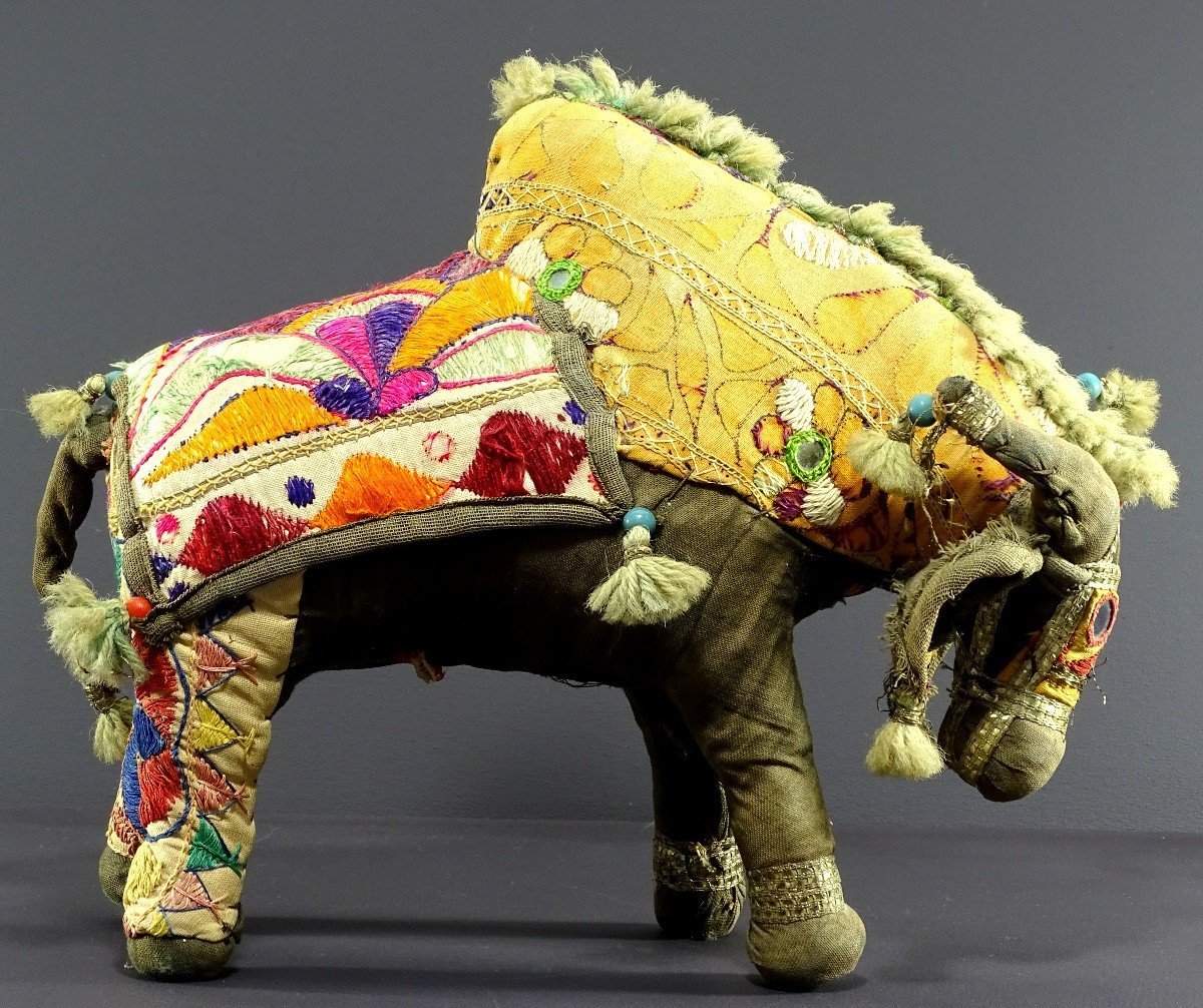 India, Mid-20th Century, Cloth Toy Depicting A Bull Decorated With Glass Beads.-photo-3