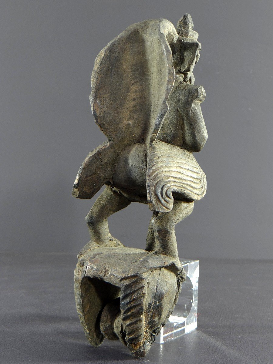 Burma, Mid-20th Century, Carved Loom Pulley Depicting Garuda.-photo-2