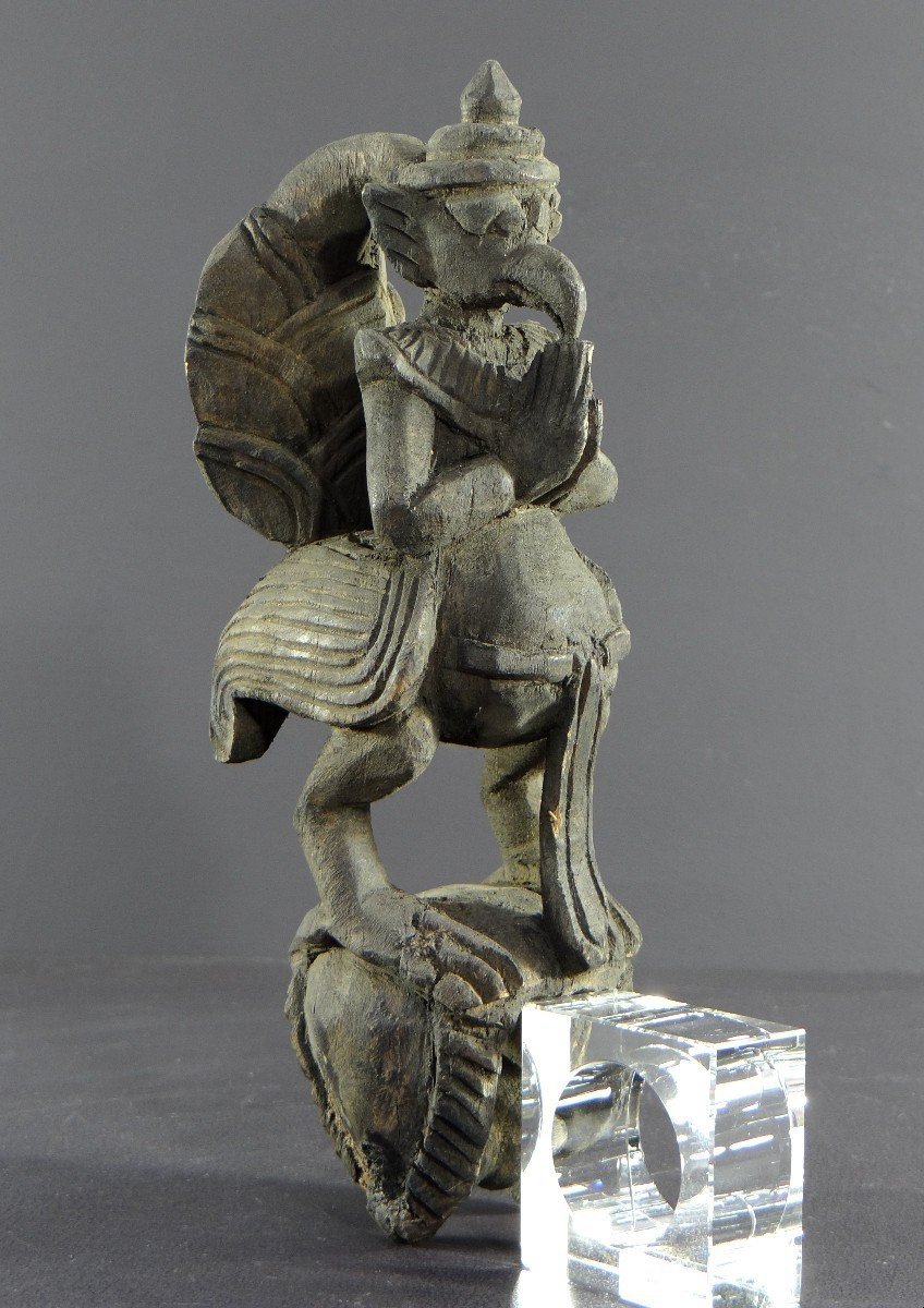 Burma, Mid-20th Century, Carved Loom Pulley Depicting Garuda.-photo-4