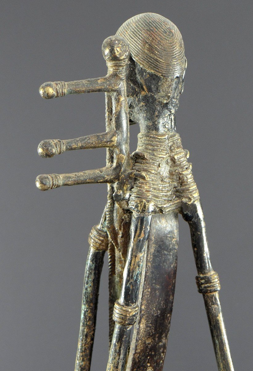 India, Early 20th Century, Rare And Large Tribal Bronze Statue, Saranghi Player.-photo-4