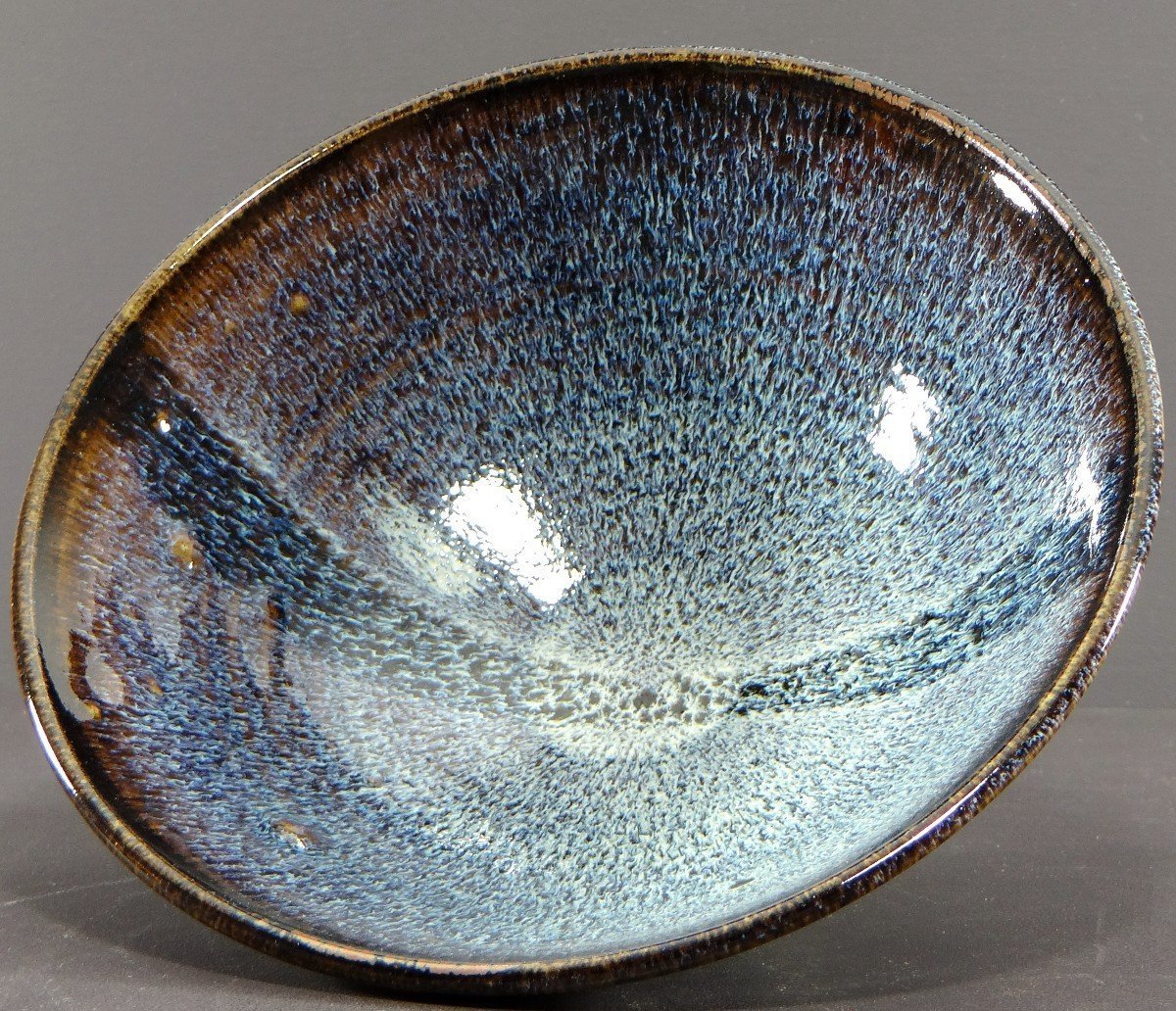 Antonio Lampecco (1932–2019), Ceramic Bowl Decorated With Blue-and-brown Monotone Glazes-photo-4