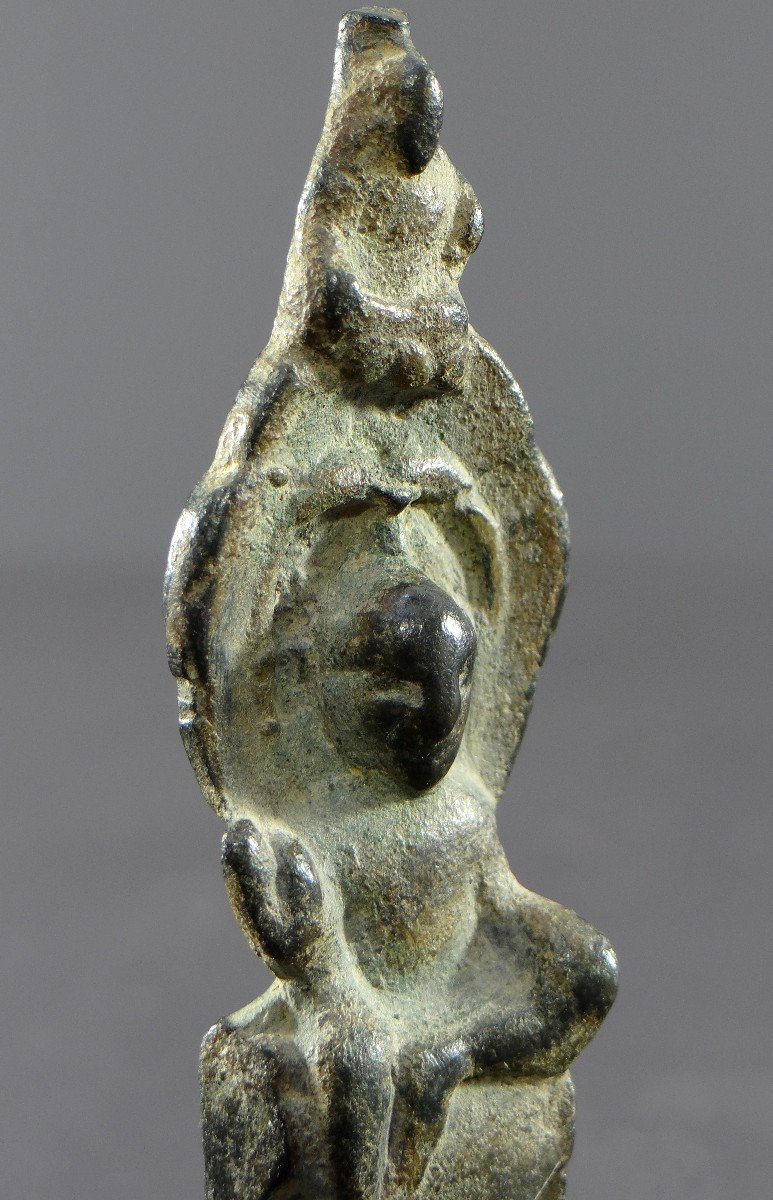 China, Northern Wei Dynasty (386–534), Rare Small Bronze Altar Of Kwan Yin For Royal Worship. -photo-1