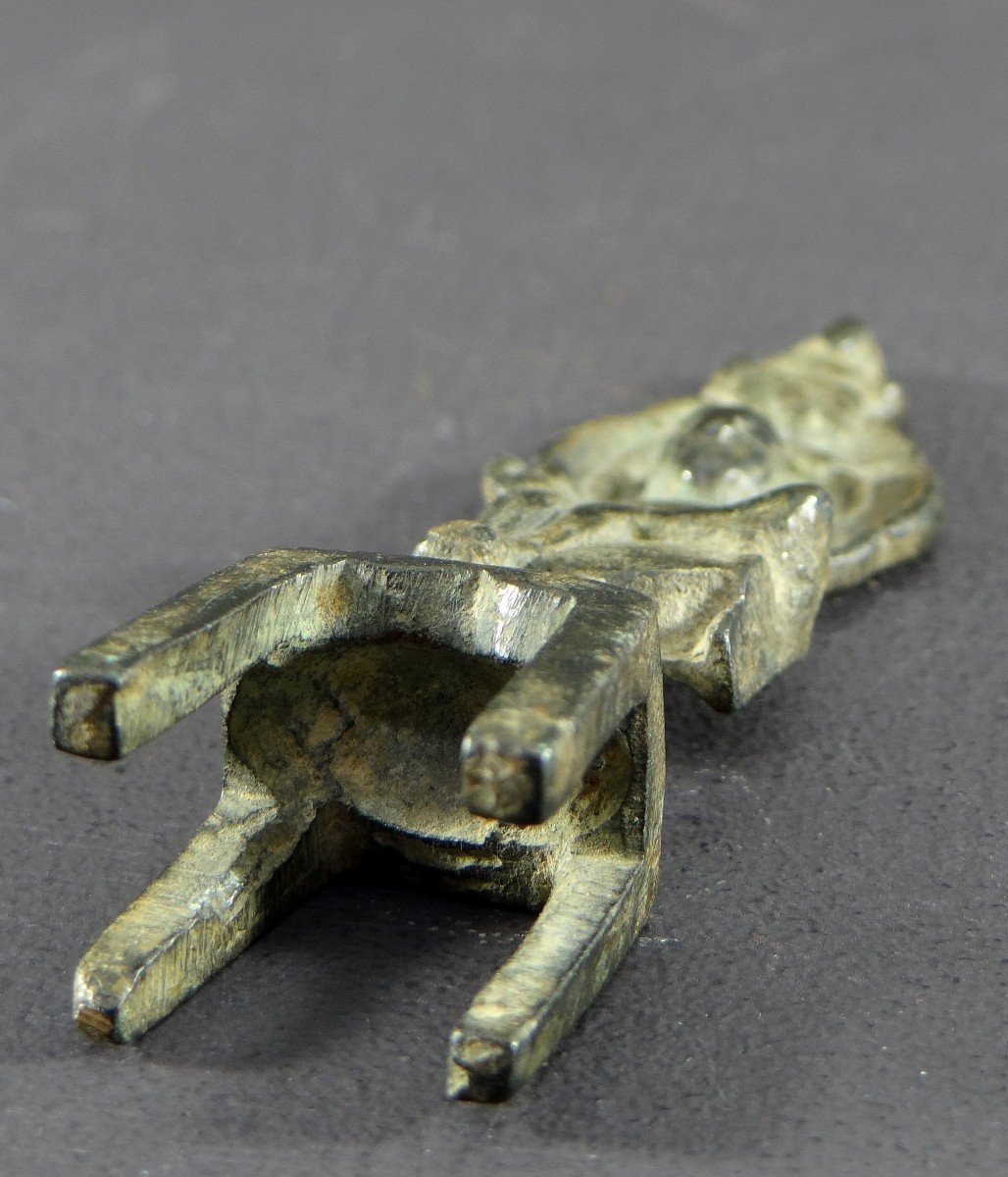 China, Northern Wei Dynasty (386–534), Rare Small Bronze Altar Of Kwan Yin For Royal Worship. -photo-6